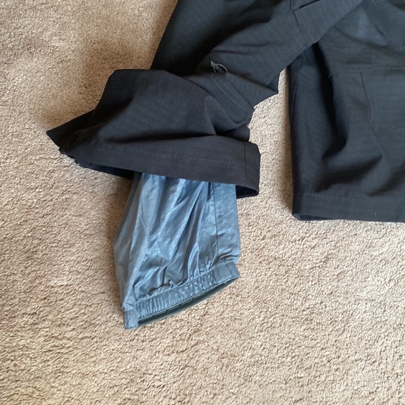 Black 🏂-pants sims-snowboarding make-offer let’s talk negotiable barely worn - Picture 6 of 6